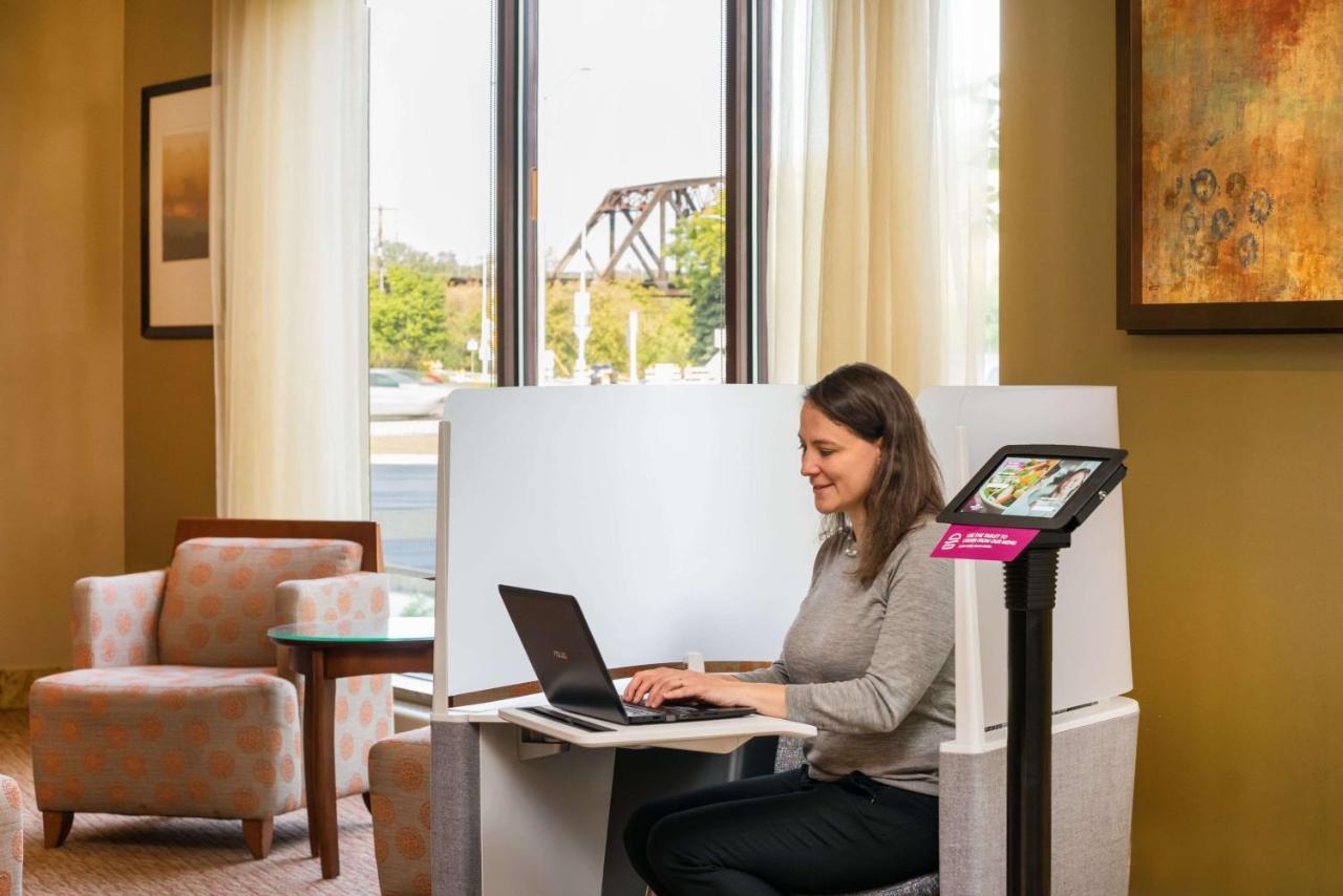 Hotel Sonesta Milwaukee West Wauwatosa