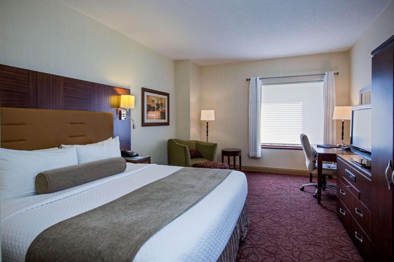 Sonesta Milwaukee West