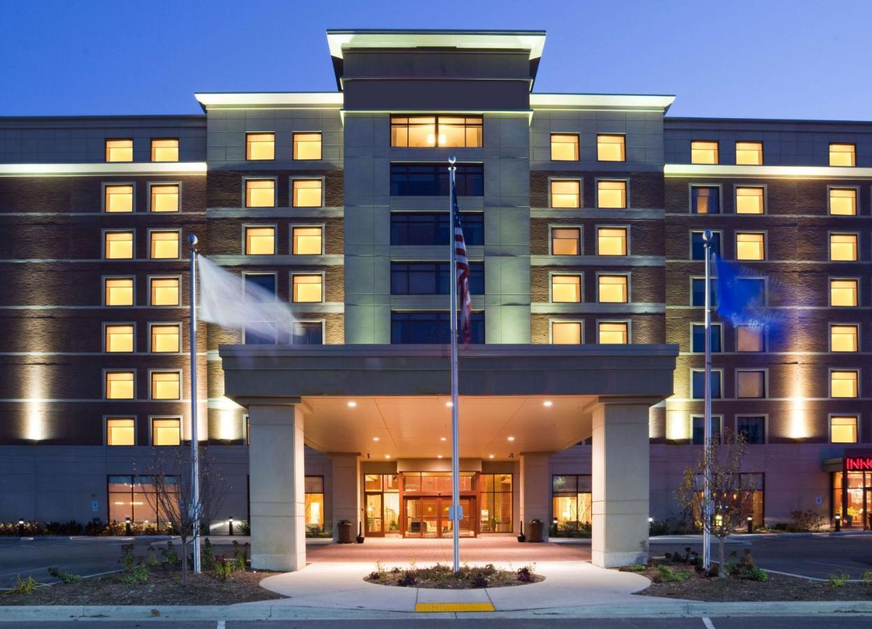 Sonesta Milwaukee West 4*